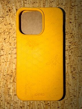 Pela Honey Bee Edition Yellow Eco-Friendly Phone Case iPhone 13 Pro - New